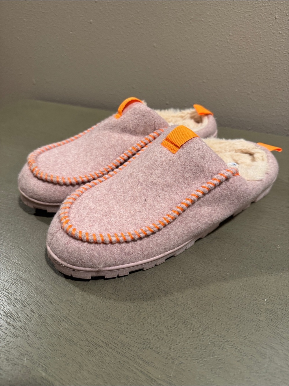 Women’s Pink Cozy Slip-On Slippers with Orange Accent size Large